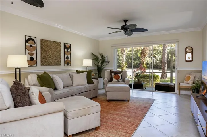 177  Robin Hood  CIR, Naples, FL 34104