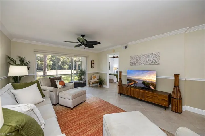 177  Robin Hood  CIR, Naples, FL 34104