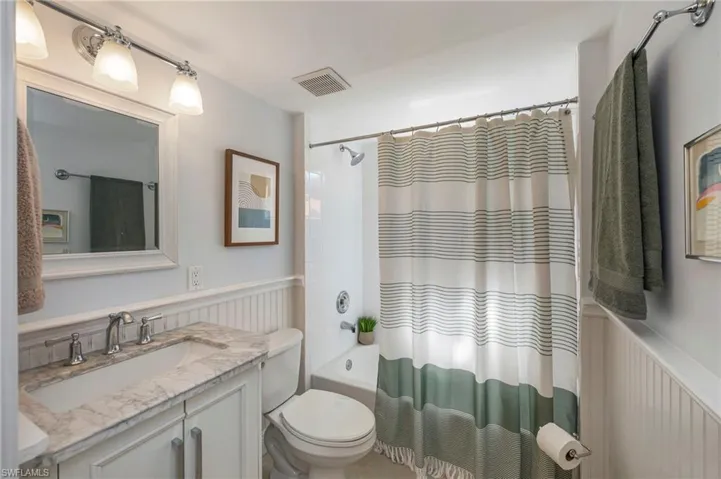 177  Robin Hood  CIR, Naples, FL 34104