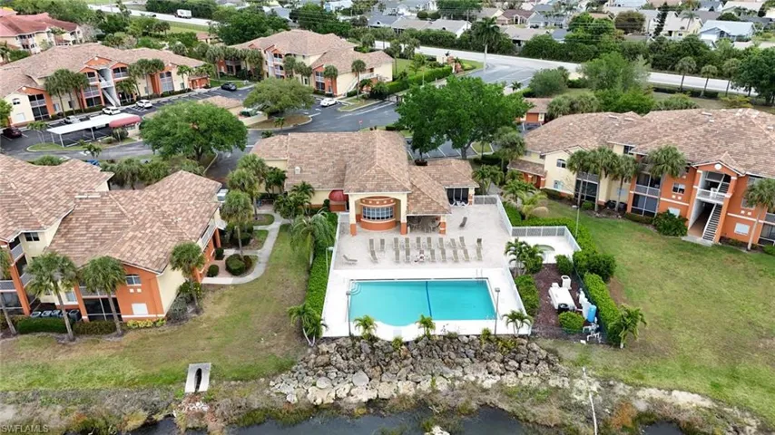6341 Aragon Way 107, Fort Myers, Florida 33966