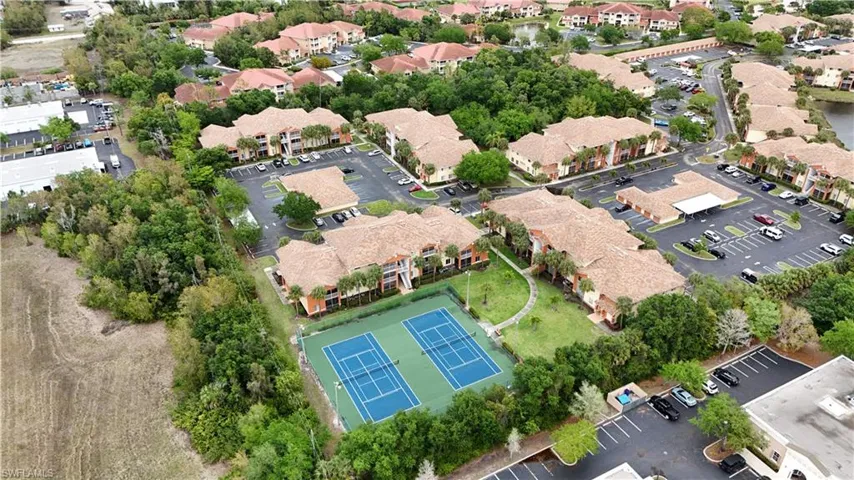 6341  Aragon  WAY, Fort Myers, FL 33966