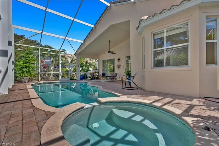 9406  Sun River  WAY, Estero, FL 33928