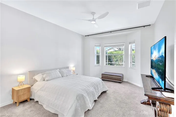 9406  Sun River  WAY, Estero, FL 33928