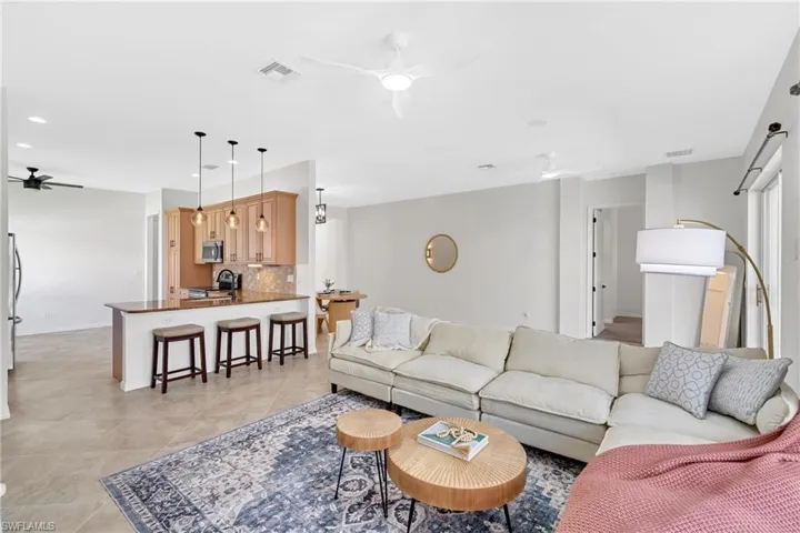 9406  Sun River  WAY, Estero, FL 33928