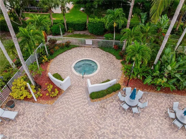 9406  Sun River  WAY, Estero, FL 33928