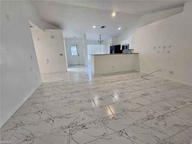 3005 40th St W, Lehigh Acres, Florida 33971