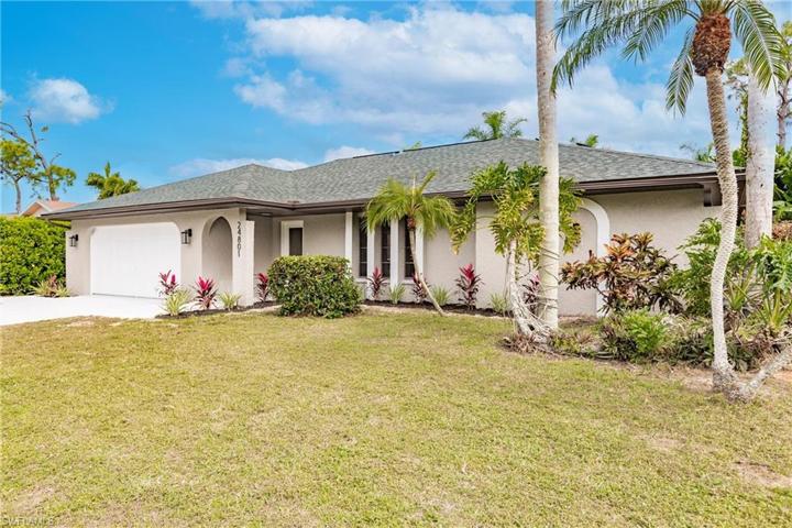 24801 Paradise RD, BONITA SPRINGS FL 34135