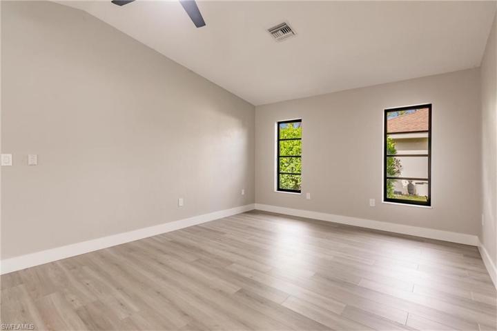 24801 Paradise RD, BONITA SPRINGS FL 34135