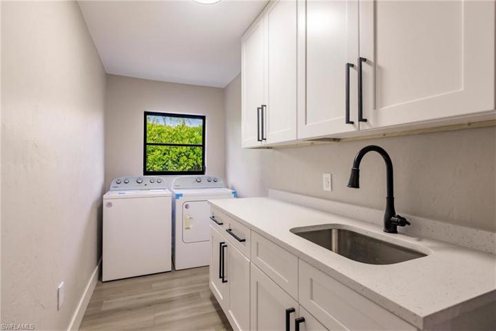 24801 Paradise RD, BONITA SPRINGS FL 34135