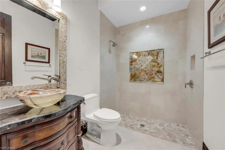 Guest Bathroom 4 in Game Room