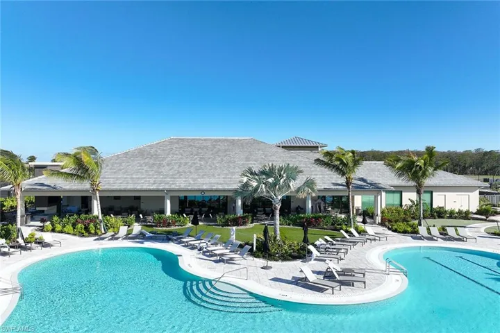 15386  Turin  DR, Naples, FL 34114