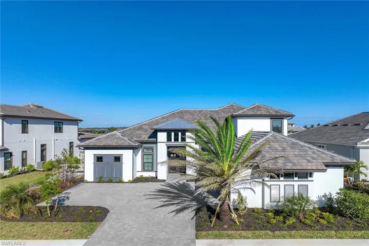 15386  Turin  DR, Naples, FL 34114