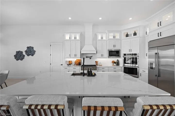 15386  Turin  DR, Naples, FL 34114