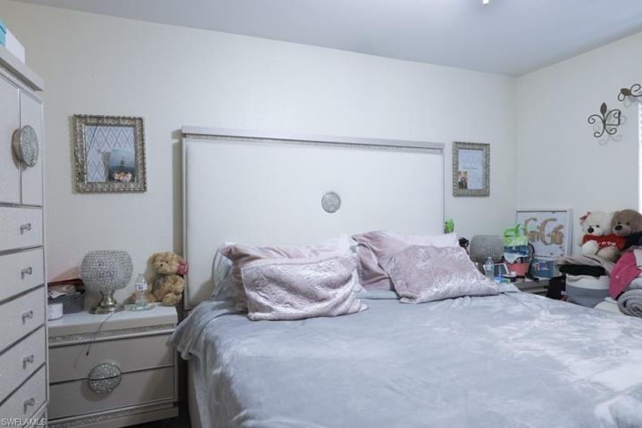 North main bedroom