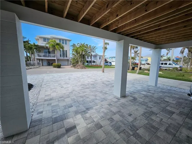 View of patio / terrace featuring a residential view