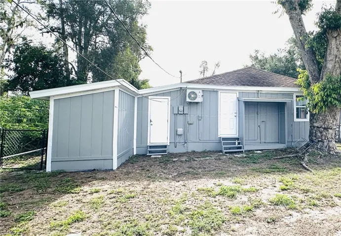 5628 5th Ave, Fort Myers, Florida 33907