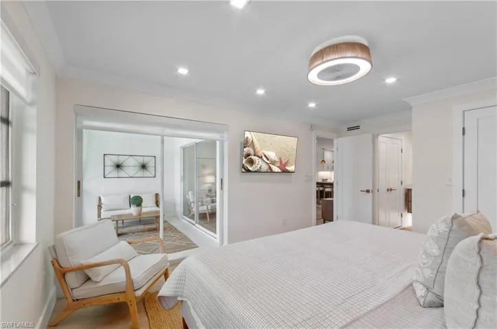1686 Blue Point Ave B9, Naples, Florida 34102