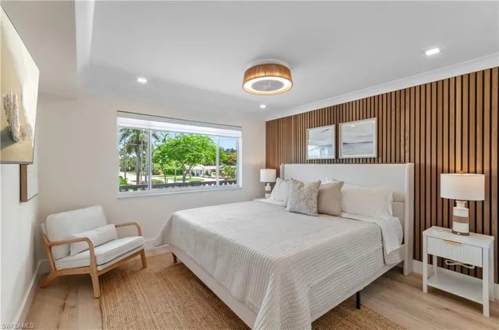1686 Blue Point Ave B9, Naples, Florida 34102