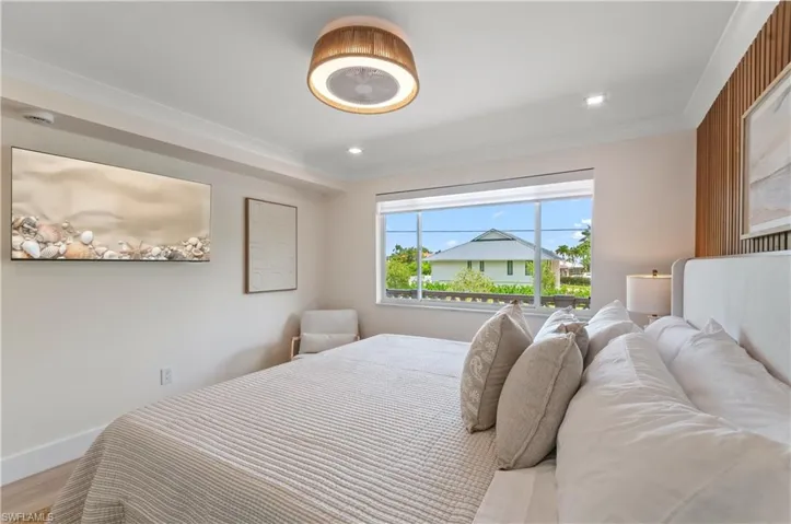 1686 Blue Point Ave B9, Naples, Florida 34102