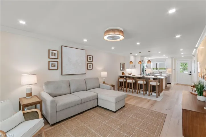 1686 Blue Point Ave B9, Naples, Florida 34102