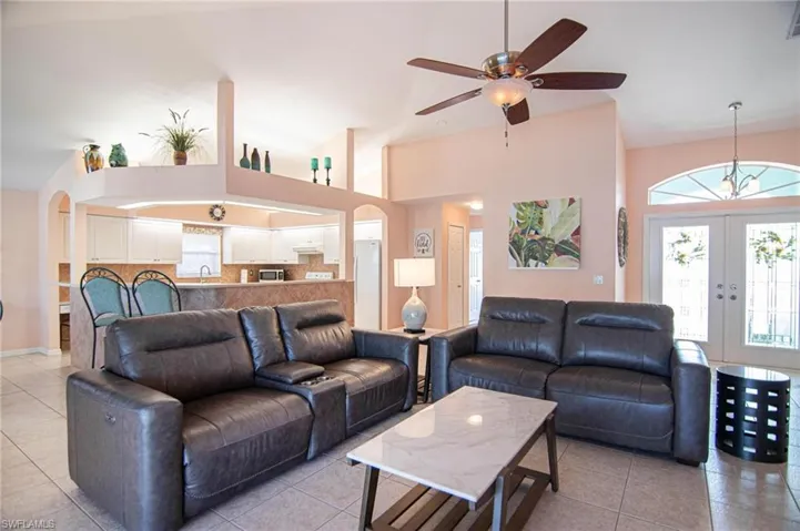 4418 Sw 12th Pl, Cape Coral, Florida 33914
