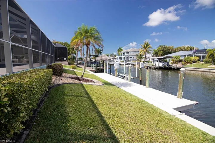 4418 Sw 12th Pl, Cape Coral, Florida 33914