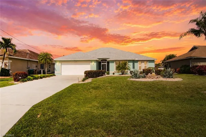 4418 Sw 12th Pl, Cape Coral, Florida 33914