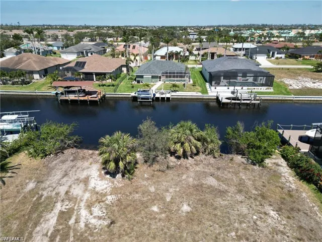 2527 Sw 25th Ter, Cape Coral, Florida 33914