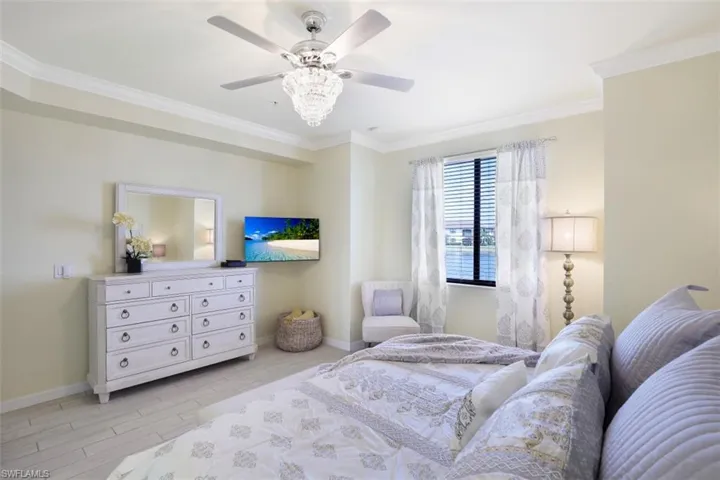 9533  Avellino  WAY, Naples, FL 34113