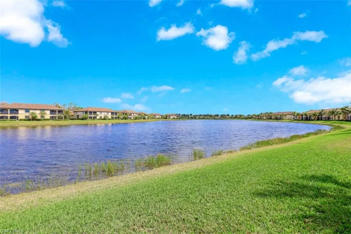 9533  Avellino  WAY, Naples, FL 34113