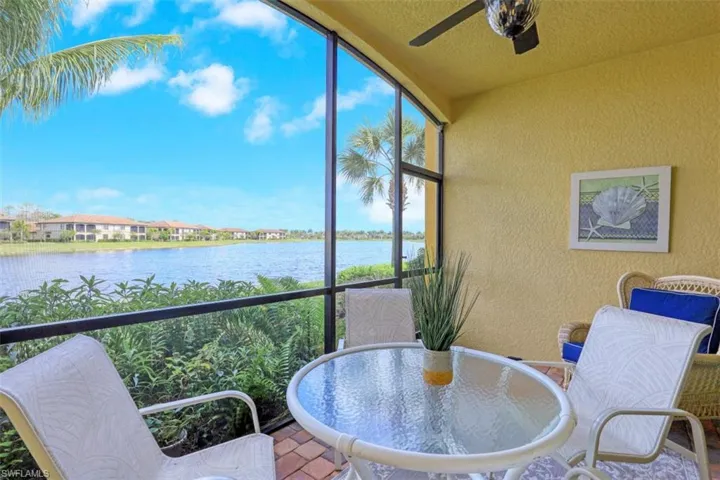 9533  Avellino  WAY, Naples, FL 34113
