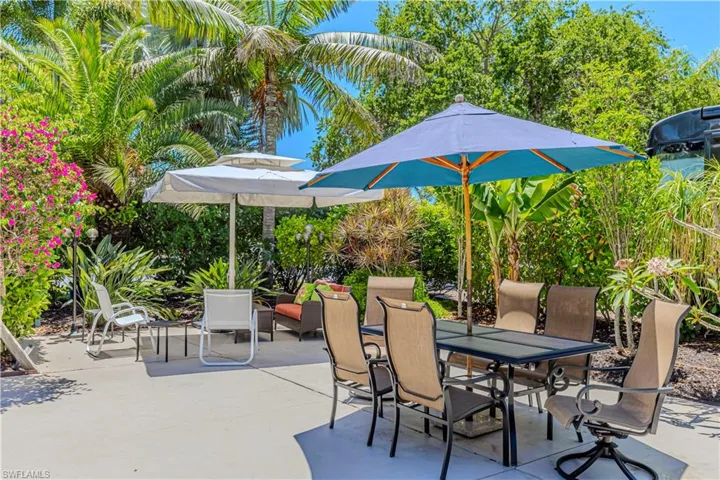4730  Southern Breeze  DR, Naples, FL 34114