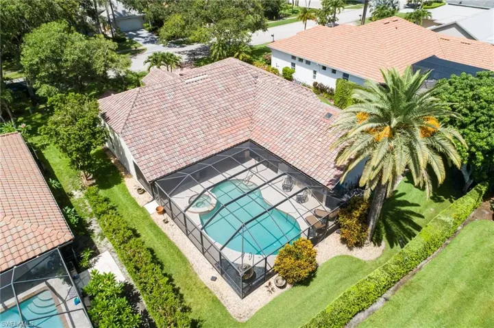 196 Monterey Dr, Naples, Florida 34119