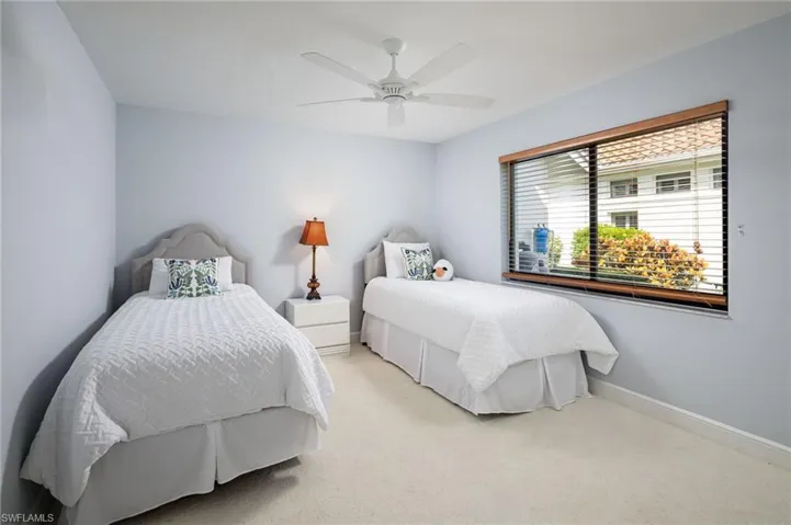 196 Monterey Dr, Naples, Florida 34119