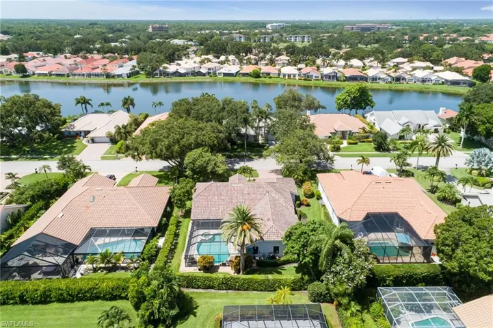196 Monterey Dr, Naples, Florida 34119