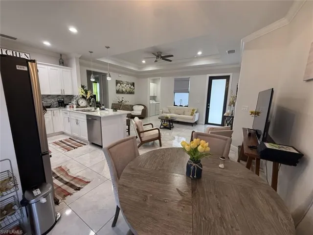 2065 18th Ave Ne, Naples, Florida 34120
