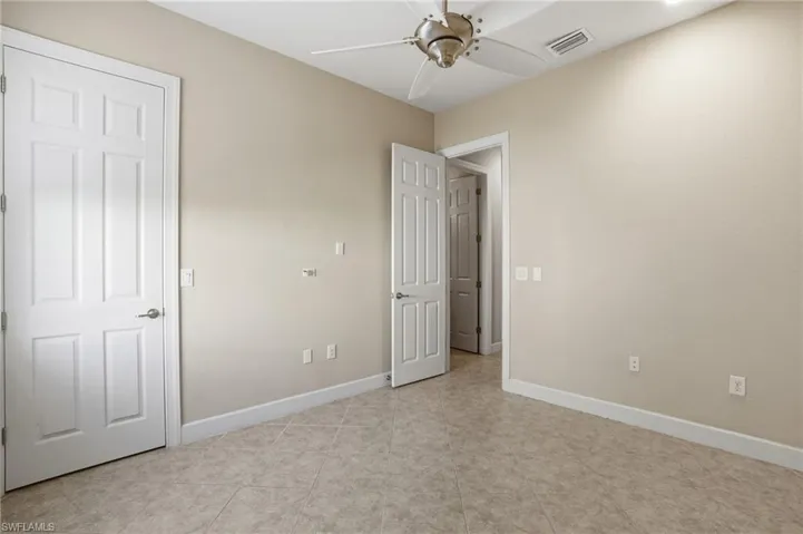 5672 Whispering Willow Way, Fort Myers, Florida 33908