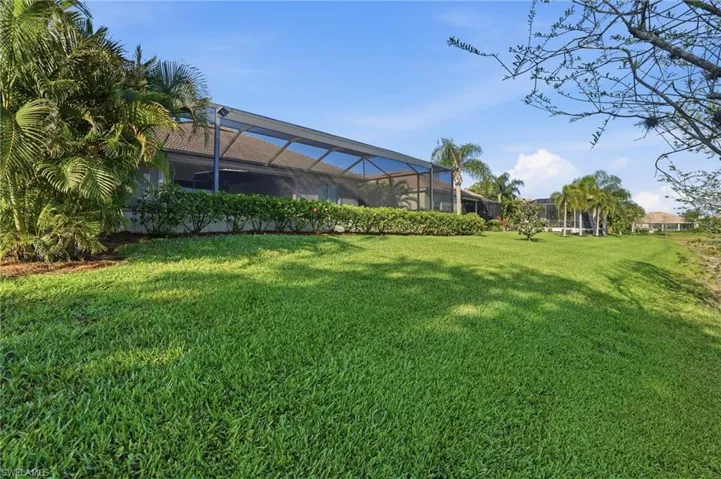 5672 Whispering Willow Way, Fort Myers, Florida 33908