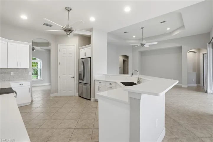 5672 Whispering Willow Way, Fort Myers, Florida 33908