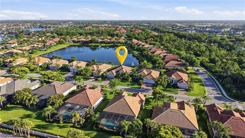 5672 Whispering Willow Way, Fort Myers, Florida 33908