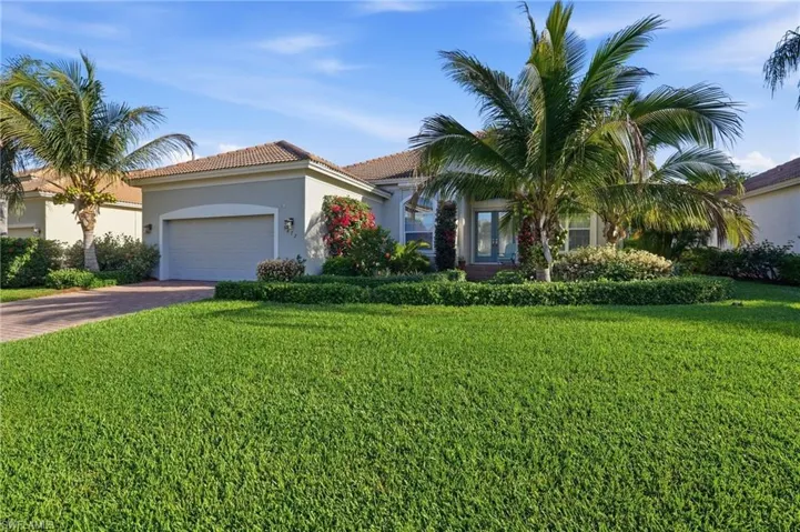 5672 Whispering Willow Way, Fort Myers, Florida 33908