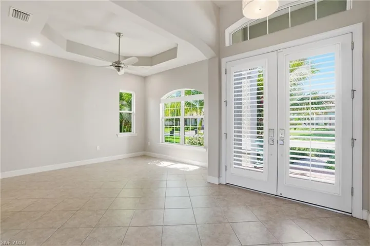 5672 Whispering Willow Way, Fort Myers, Florida 33908