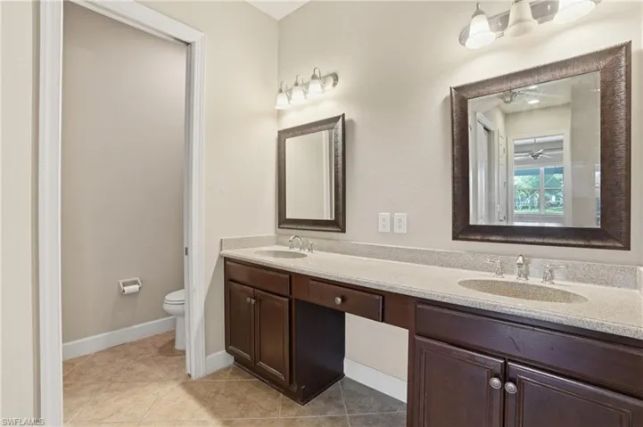 5672 Whispering Willow Way, Fort Myers, Florida 33908