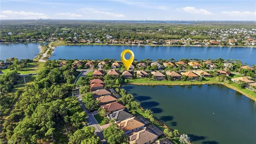 5672 Whispering Willow Way, Fort Myers, Florida 33908
