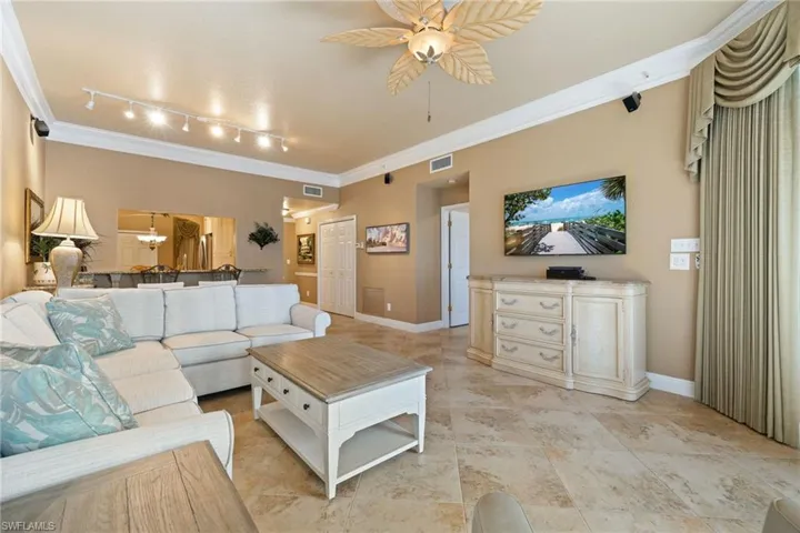 18092 San Carlos Blvd 915, Fort Myers Beach, Florida 33931