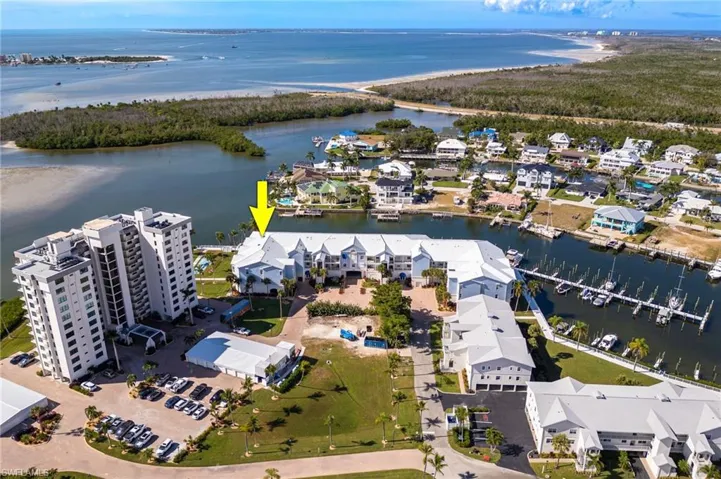 18092 San Carlos Blvd 915, Fort Myers Beach, Florida 33931