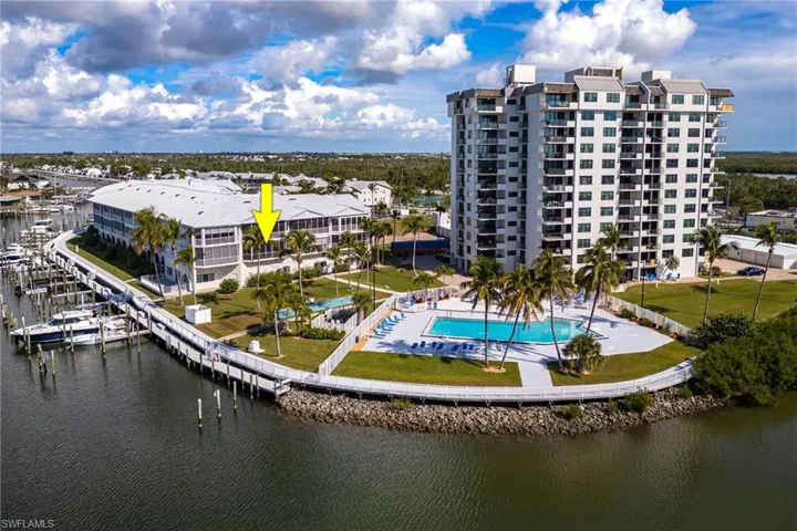 18092 San Carlos Blvd 915, Fort Myers Beach, Florida 33931