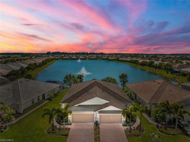 14598  Edgewater  CIR, Naples, FL 34114