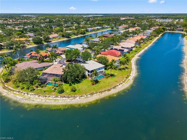 A Cul-de-sac location with pond views