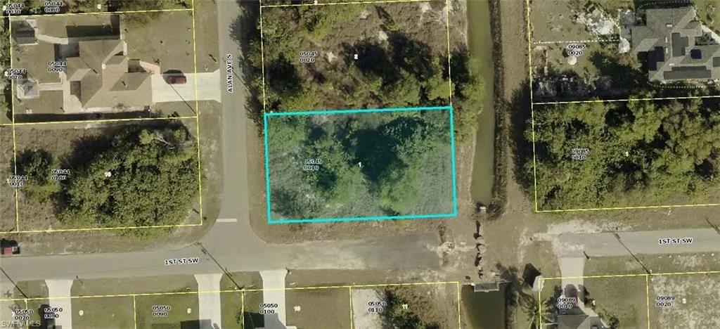 59 Alan Ave S, Lehigh Acres, Florida 33976